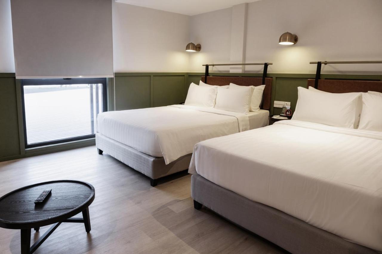 Monocolo Boutique Hotel Kota Kinabalu Ngoại thất bức ảnh
