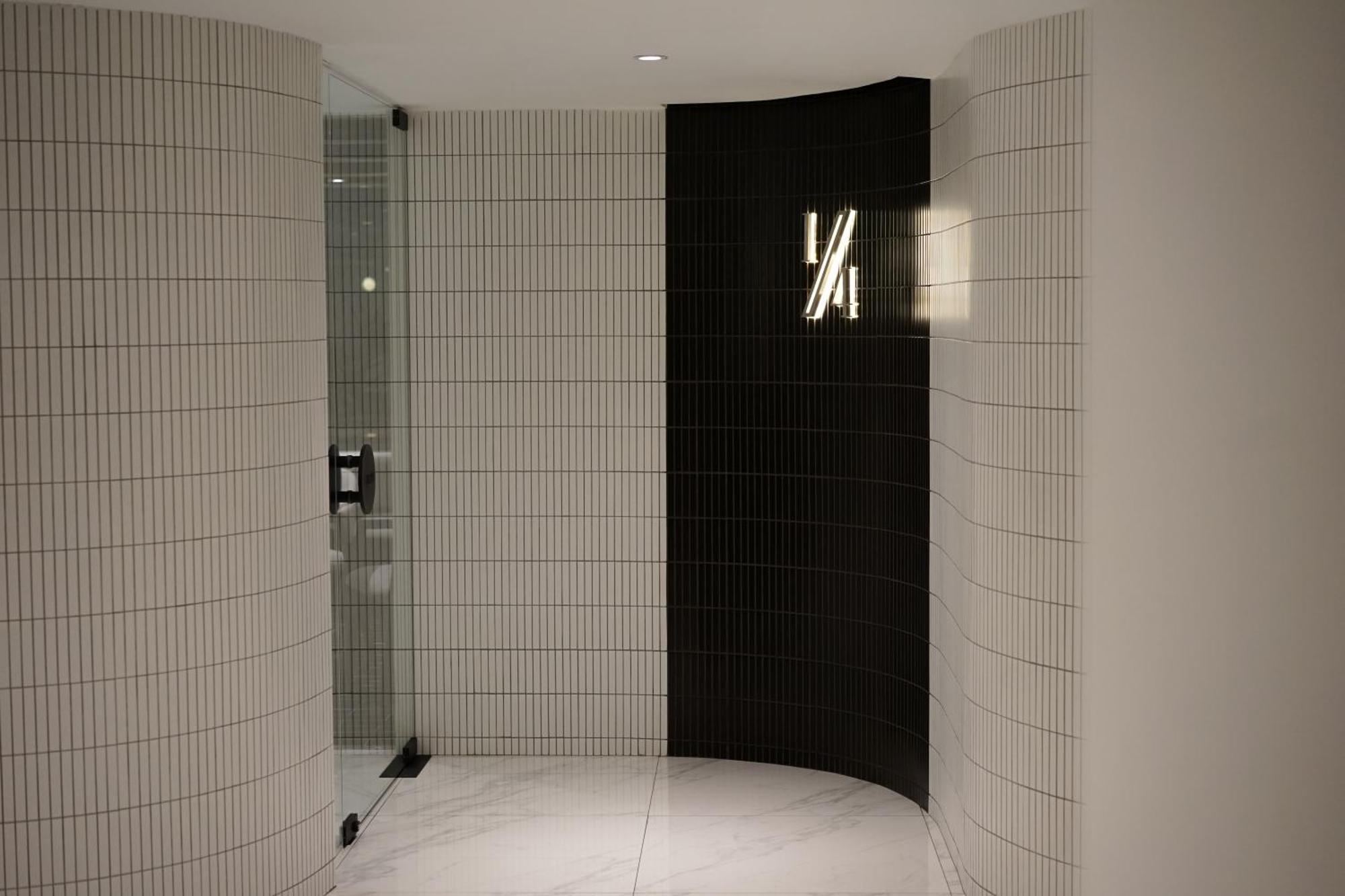 Monocolo Boutique Hotel Kota Kinabalu Ngoại thất bức ảnh